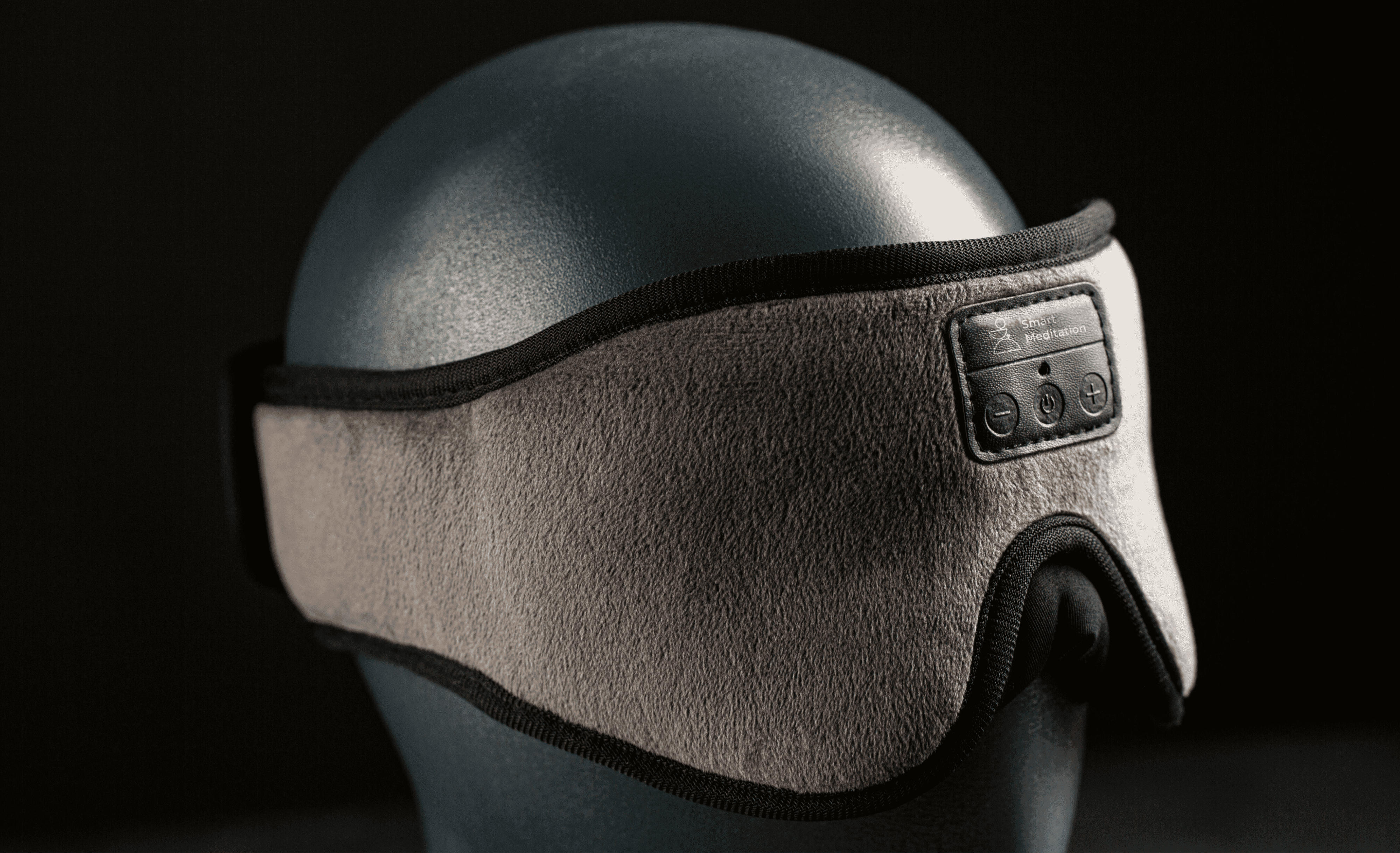 gray-meditation-mask